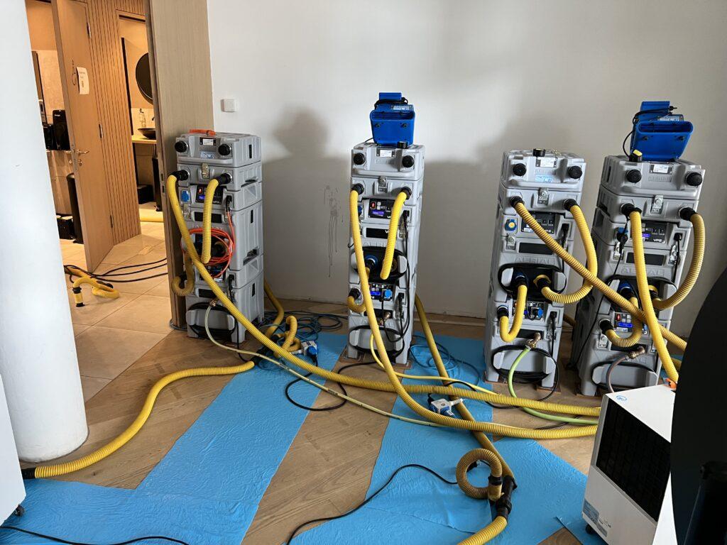 Technische Bautrocknung im Sanitärbereich